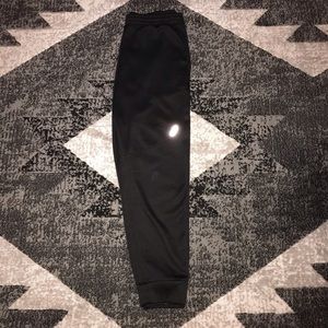 ᴀꜱɪᴄꜱ ꜱᴡᴇᴀᴛᴘᴀɴᴛꜱ